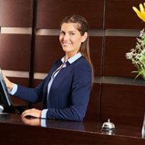 Recepcionista bilingue Recepcionista bilingue